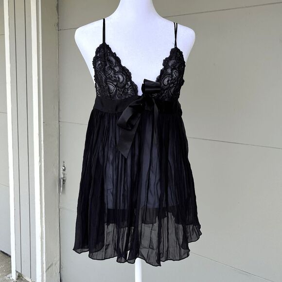 Victoria’s Secret Sheer Pleated Babydoll Lingerie Black Chemise Sz M - Picture 5 of 8